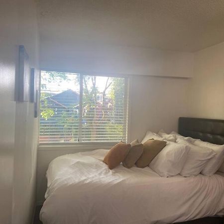 4 Bedroom Upper Level Kits Home Vancouver Ngoại thất bức ảnh