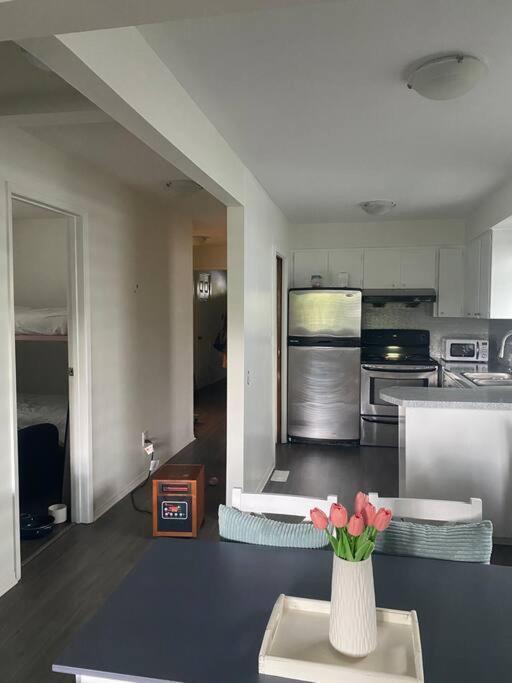 4 Bedroom Upper Level Kits Home Vancouver Ngoại thất bức ảnh