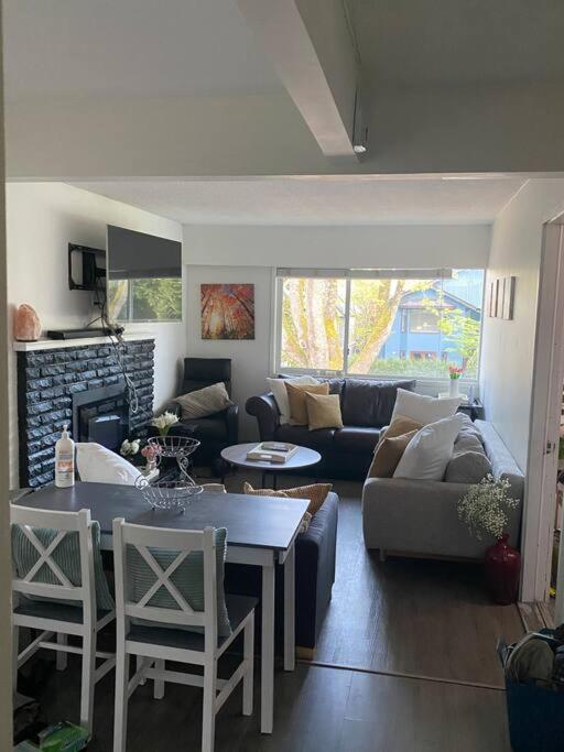 4 Bedroom Upper Level Kits Home Vancouver Ngoại thất bức ảnh